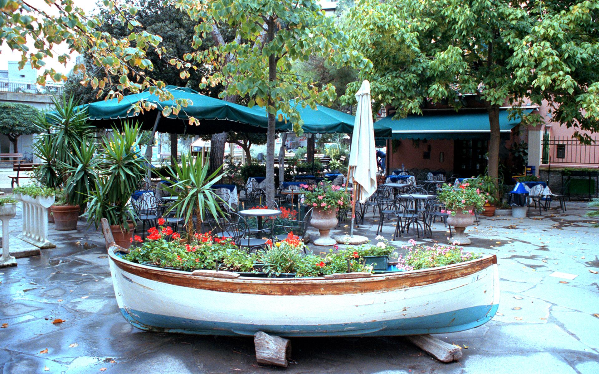 San Terenzo Flower Boat - Italy