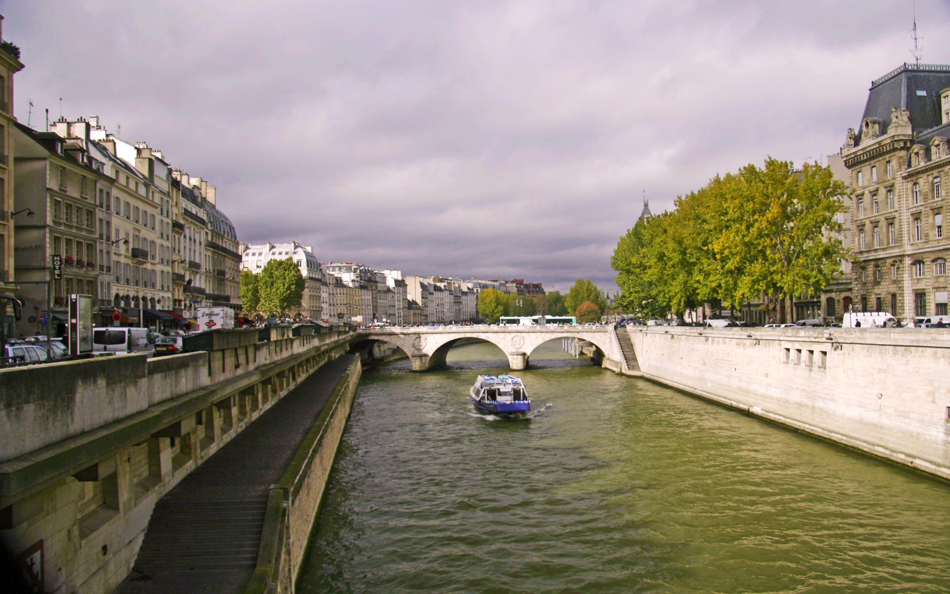 Seine River - Paris