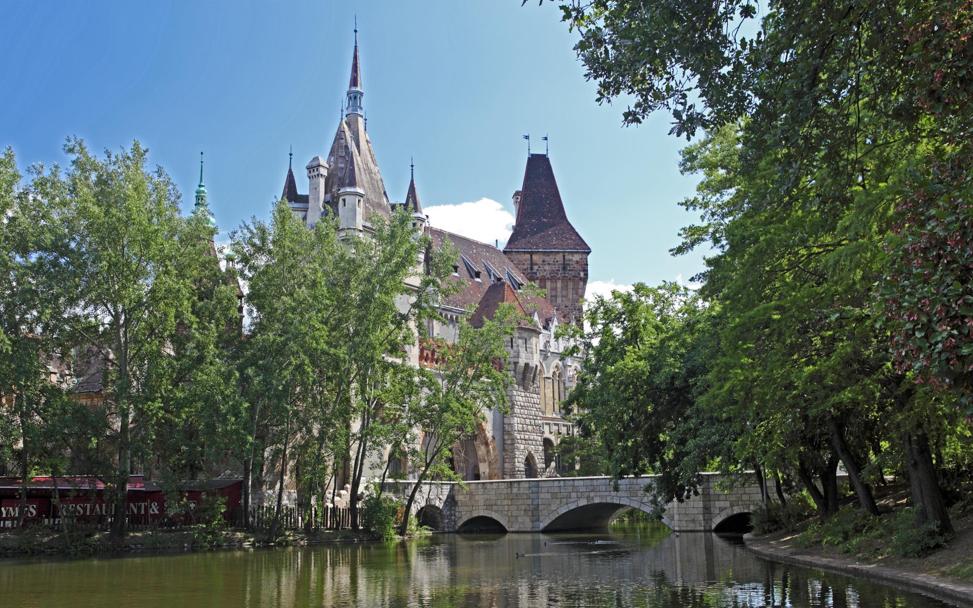 Vajdahunyad Castle - Budapest