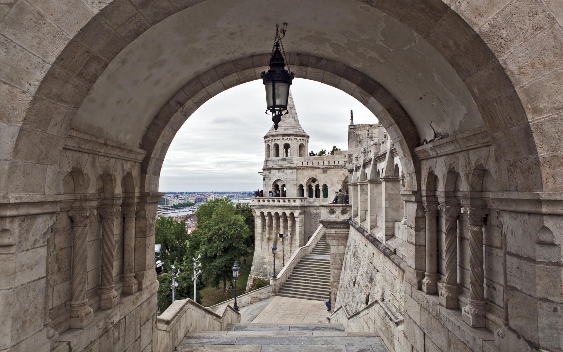 Buda Castle Archway